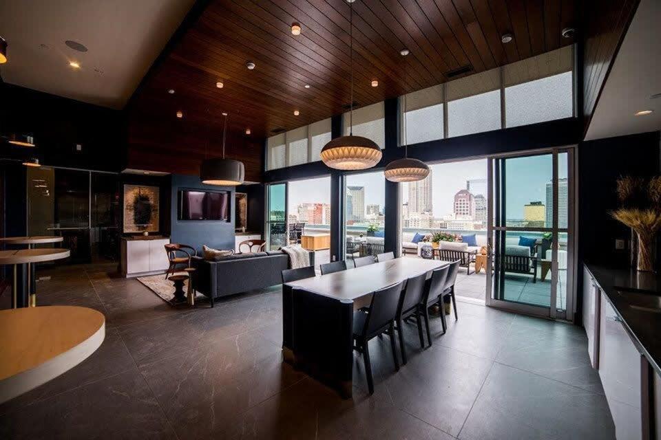 2Br Balcony Suite Gym & Pool Downtown At Cityway Indianapolis Exterior photo